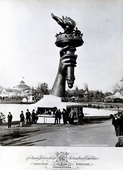 La main et la torche de la Statue de la Liberté, 1876 - American Photographer