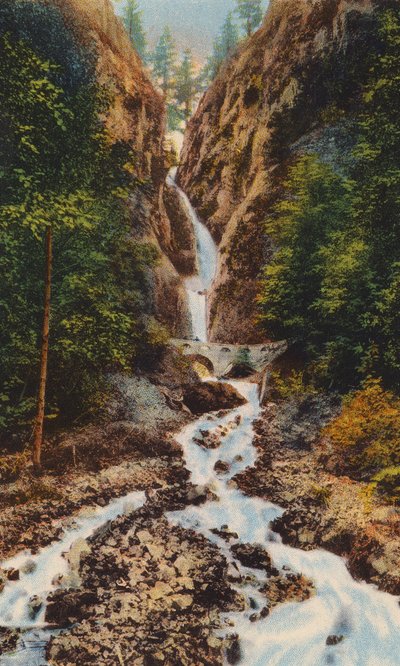 Chutes Wah-Kee-Na (photo couleur) - American Photographer
