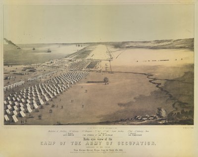 Vue aérienne du camp de l