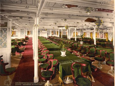 Salle à manger de première classe sur le Grosser Kurfurst - American School