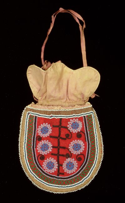 Pochette (tissu et perles) - American School