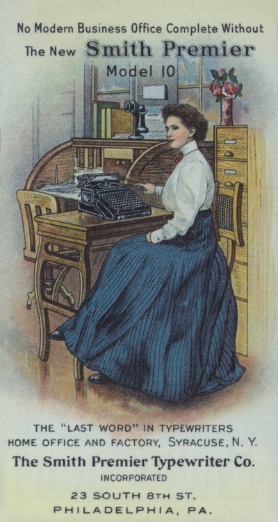 Secrétaire au bureau, avec la nouvelle machine à écrire Smith Premier - American School