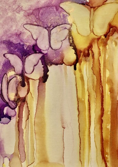 Papillons dorés fluides - Amy Tieman