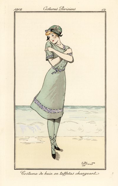 Femme sur la plage en costume de bain en taffetas bicolore - Andre Pecoud