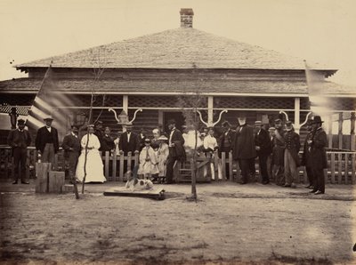 Planche 11. Le général Grant et son groupe à Fort Sanders, 1869 (photo) - Andrew Joseph Russell