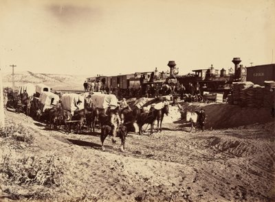 Planche 27. Trains de ravitaillement, 1869 (photo) - Andrew Joseph Russell