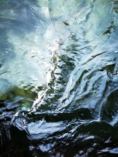 Mouvement fluide bleu-vert - Angelo Cerantola