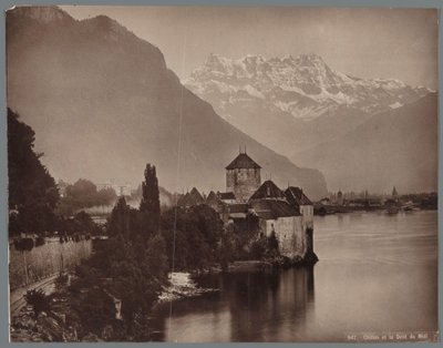 Château de Chillon au lac Léman, au loin les Dents du Midi - Anonymous