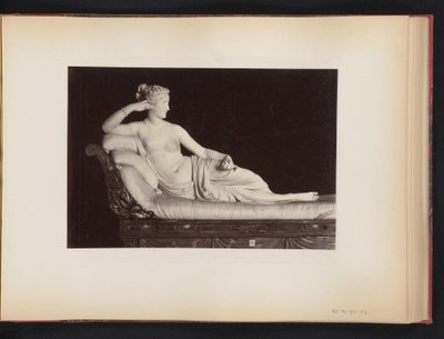 Sculpture de Pauline Borghese-Bonaparte en Vénus Victrix par Antonio Canova dans la Galleria Borghese à Rome, Italie - Anonymous