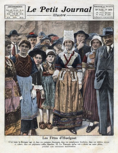 Fêtes à Huelgoat en costume traditionnel breton à l