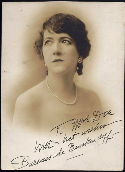 Moura Budberg - Baronne Maria Ignatievna Budberg (1891-1974), Anonyme. Photographie, vers 1930, Collection privée - Anonymous Anonymous