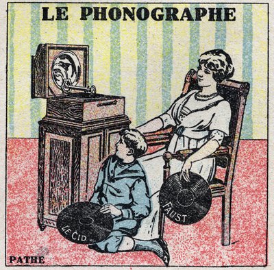 Énergie sonore : le phonographe. Une mère et son fils écoutent un disque sur un phonographe Pathé. Illustration anonyme de 1925. Collection privée. - Anonymous Anonymous