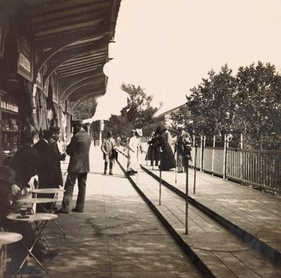 Exposition Universelle de 1900 à Paris : Le trottoir roulant. Collection privée - Anonymous Anonymous