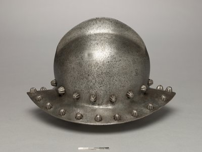 Chapeau de guerre, ou chapeau de bouilloire, vers 1475-1500 - Antonio (workshop of) Missaglia