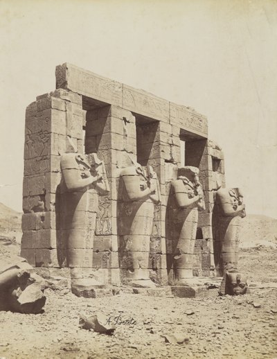 Ramesseum, Thèbes, vue du sud-est de la deuxième cour - Antonio Beato