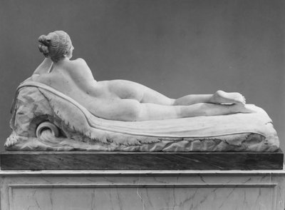 Naïade allongée - Antonio Canova