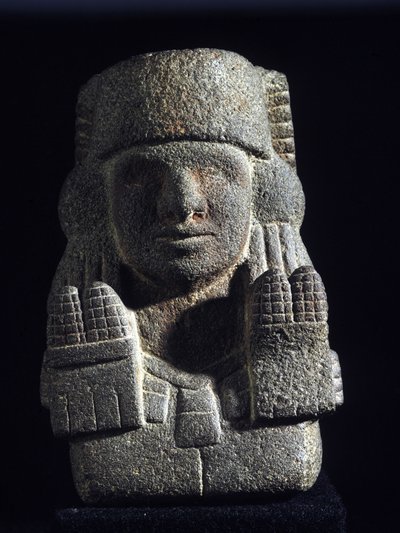 Art aztèque : représentation de Chicomecoatl (appelée aussi Xilonen), déesse du Maïs et de la Fertilité. Musée National d