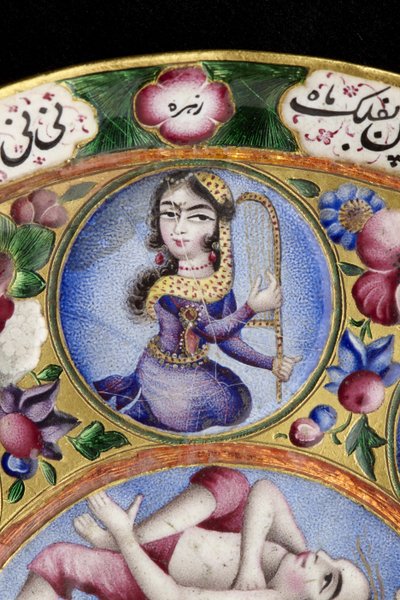 Bol avec couvercle, soucoupe et cuillère avec décoration astrologique, début du 19e siècle - Baqir Baqir