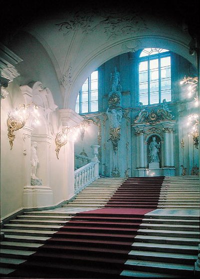 Escalier principal de la galerie Jordan - Bartolomeo Franceso Rastrelli