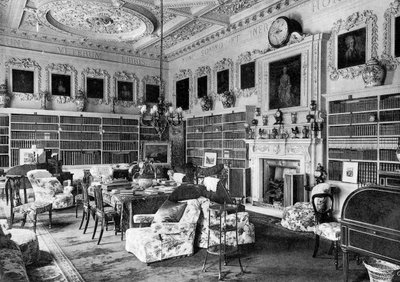 La bibliothèque, Chesterfield House, 1908 - Bedford Lemere and Company