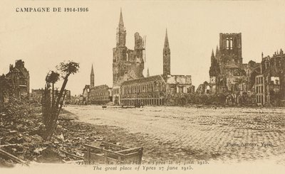 La Grand-Place, Ypres, 27 juin 1915 - Belgian Photographer