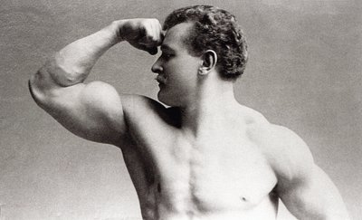 Portrait photographique en studio du culturiste allemand Eugen Sandow - Benjamin J. Falk