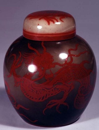 Pot à gingembre et couvercle décoré par Hilda Beardmore - Bernard Moore
