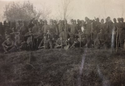 Album de la Première Guerre mondiale en Frioul-Vénétie Julienne : portrait de groupe des soldats de l