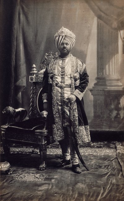 Maharaja Jagatjit Singh de Kapurthala, c.1903 - Bourne & Shepherd