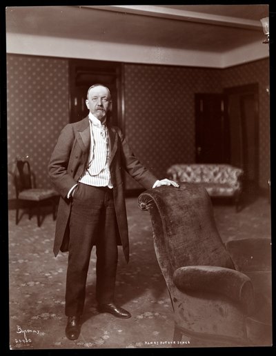 Henry Arthur Jones, 1905 - Byron Company