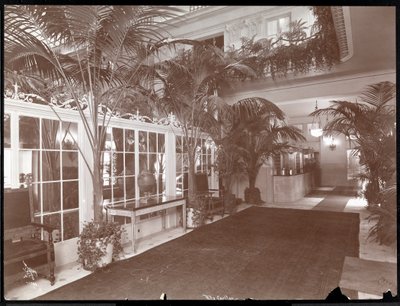 Le Hall et le Bureau d