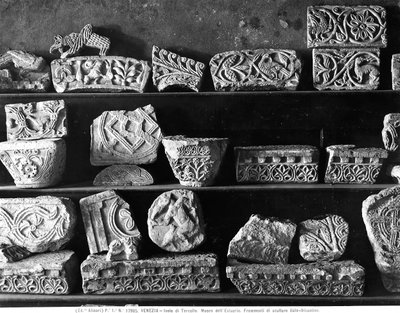 Fragments de sculptures italo-byzantines - Byzantine Byzantine