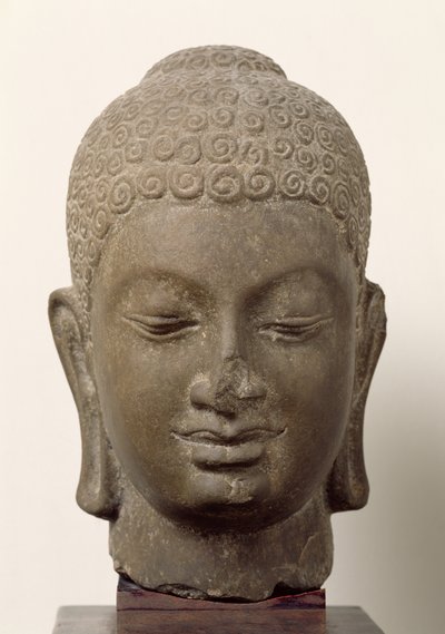 Tête de Bouddha, de Vat Romlok, Angkot Borei, 6e-7e siècle - Cambodian School