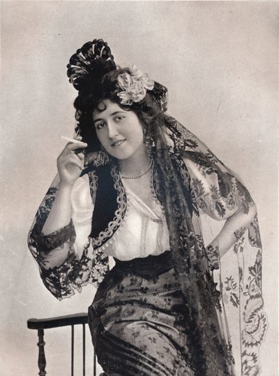Mademoiselle Rita Jolivet, vers 1903 - Campbell and Gray