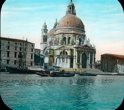 Italie, Venise, vue sur la Basilique Santa Maria della Salute, également connue sous le nom de Basilique de Sainte-Marie de la Santé, quartier de Dorsoduro, date de l