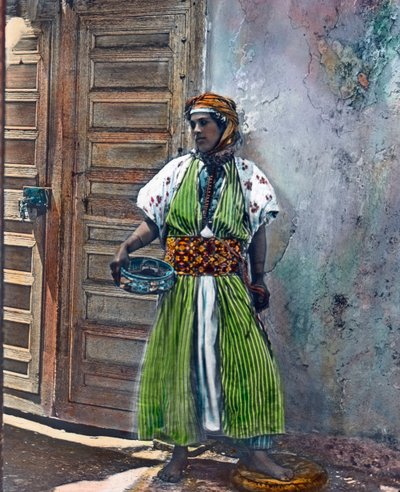 Maroc, fille kabyle du groupe ethnique berbère, date de l