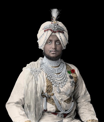 Bhupinder Singh de Patiala, Maharaja - Carl Vandyk