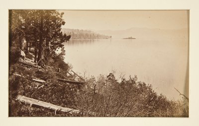 Quatre scènes de chemin de fer et quatre vues du lac Tahoe : Lac Tahoe depuis Artist Rocks - Carleton E. Watkins