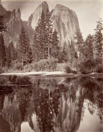 Vue en miroir des rochers de la cathédrale, Yosemite, vers 1872, imprimé vers 1876 - Carleton E. Watkins.