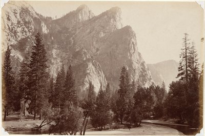 Les Trois Frères, 4 480 pieds, Vallée de Yosemite - Carleton E. Watkins