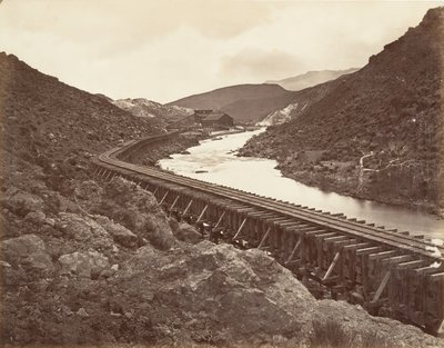 Eureka Quartz Mill et Flume, Nevada - Carleton Emmons Watkins