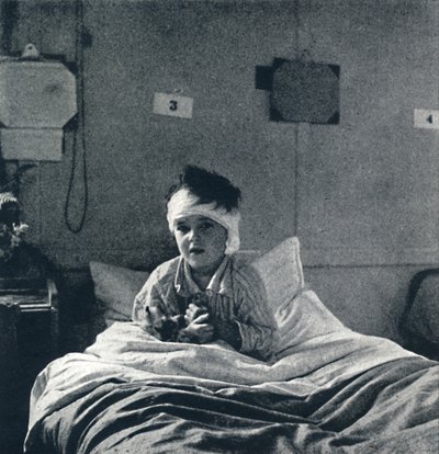 Un petit enfant qui respire légèrement et ressent sa vie dans chaque membre, que devrait-il savoir - Cecil Beaton
