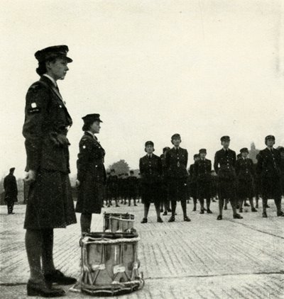Fanfare de la W.A.A.F. en parade, vers 1943 - Cecil Beaton