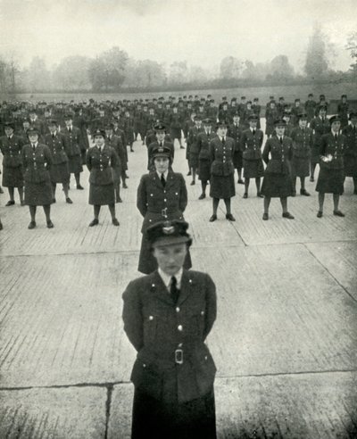 Officiers de la W.A.A.F. à leur école d