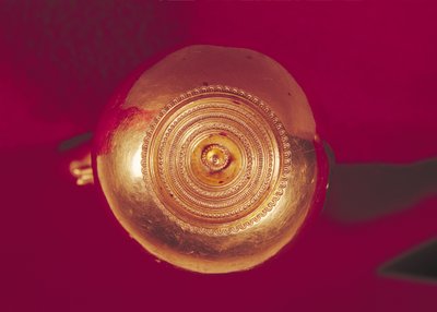 Boule de fin de diadème, de la Tombe d