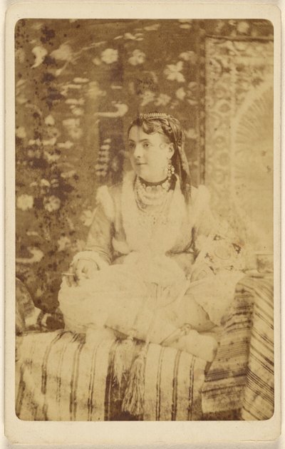 Beauté circassienne. - Centennial Photographic Co.