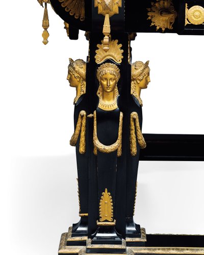 Table Napoléon III, conçue par Jean Brandely, marqueterie par E. Varlot, Paris, c.1850-75 - Charles Guillaume Diehl
