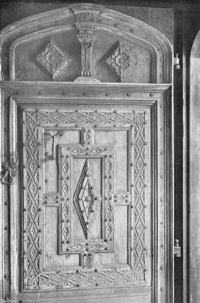 Le portail en chêne sculpté - Charles Latham