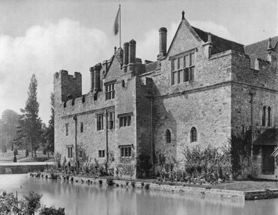La Façade Est - Charles Latham