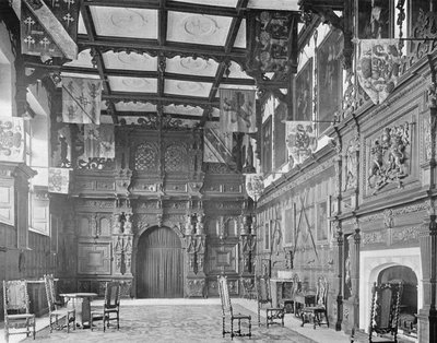 Le hall et son écran en chêne - Charles Latham